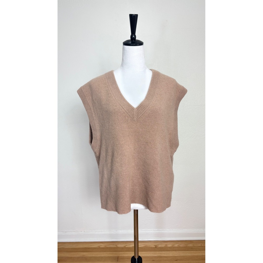 White + Warren 100% Cashmere Beige Knit Sweater Vest Size Small Oversized Soft